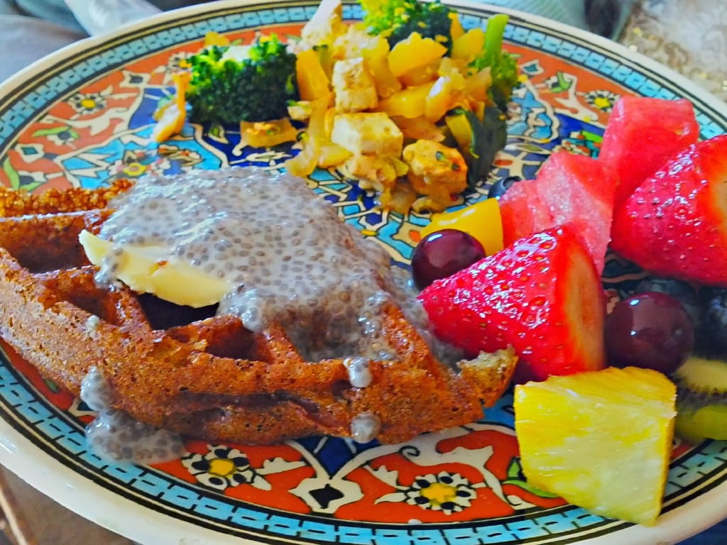 vegan waffles with fresh fruit & tofu scramble 1